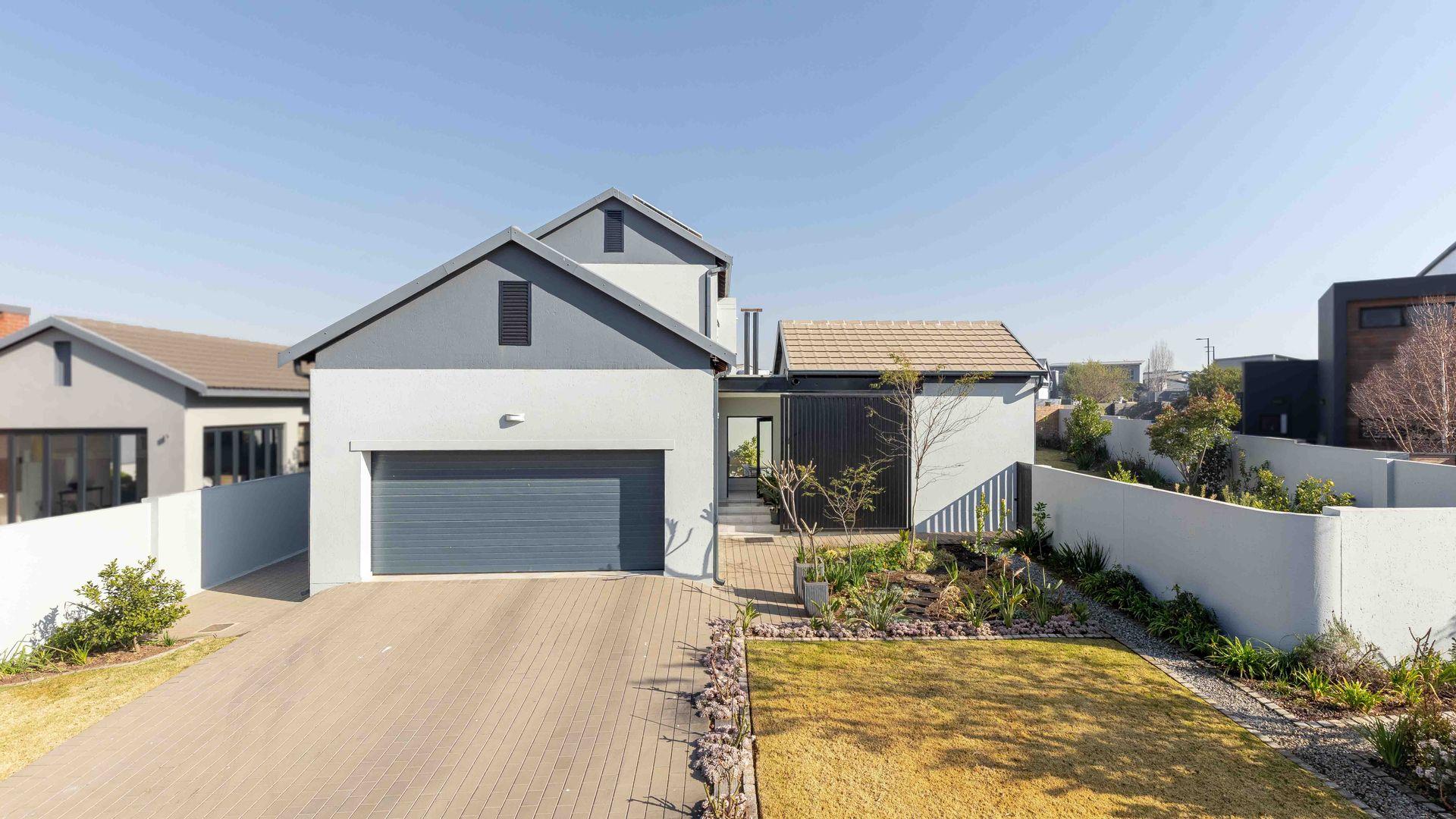 Midstream Estate Property Property and houses for sale in Midstream