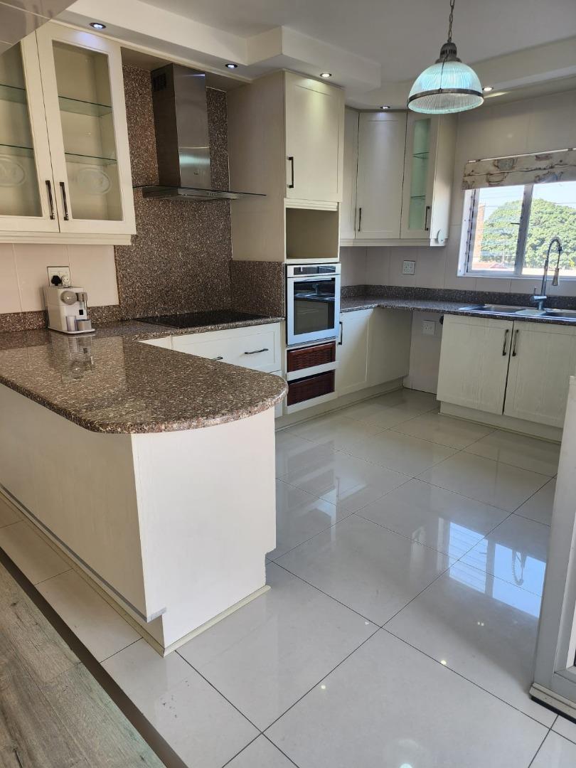 2 Bedroom House for sale in Bayview P24113068695