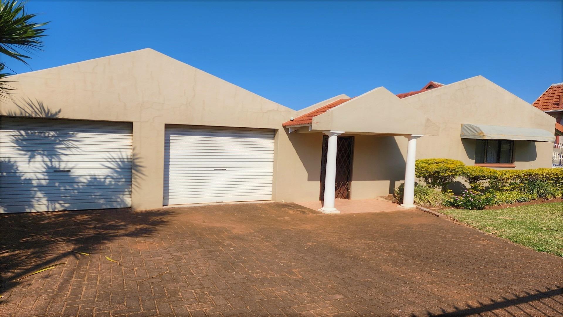 5 Bedroom House for sale in Umkomaas 31 Milner Street P24113070147
