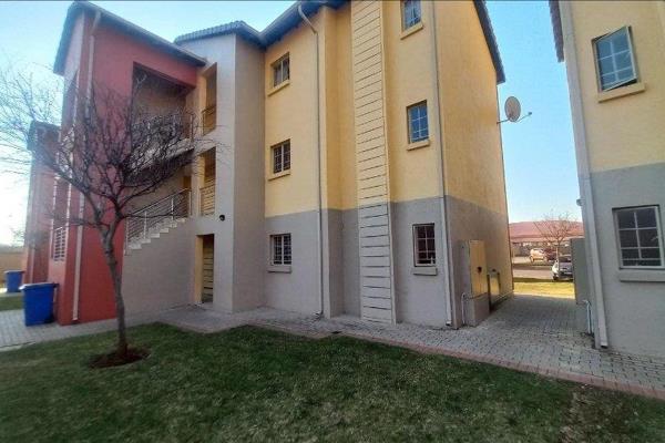 2 Bedroom. 1 bathroom unit with space for two electrical appliances, tiled lounge area going into huge balcony space.
The unit comes ...