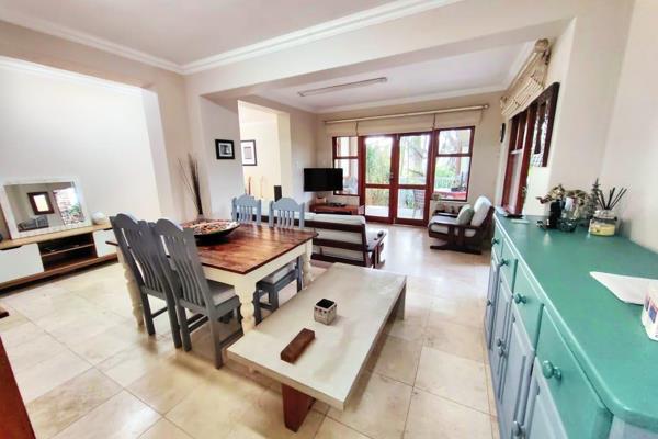 4 Bedroom House For Sale in Nahoon Valley.

We are pleased to present this magnificent home in Nahoon Valley. Feel welcomed when ...