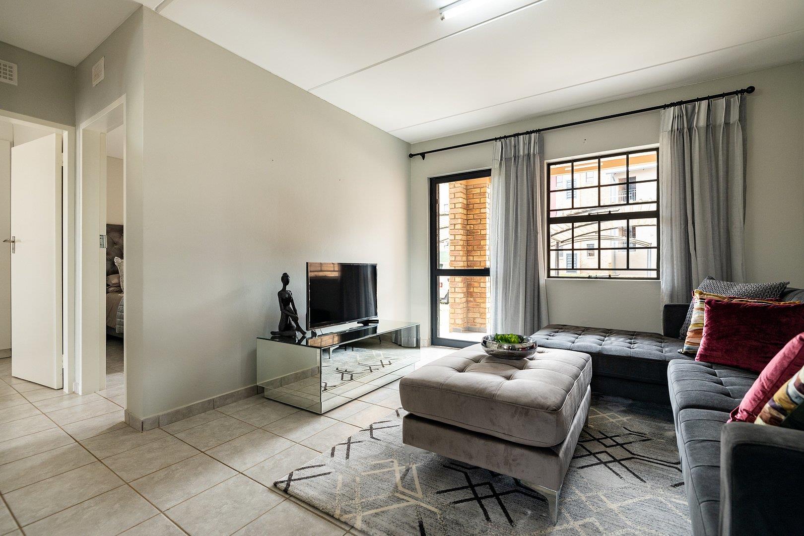 Johannesburg South Property : Apartment / flat to rent in Johannesburg ...