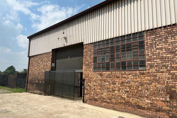 This immaculate industrial unit measures approximately 450sqm with 400sqm yard space ...