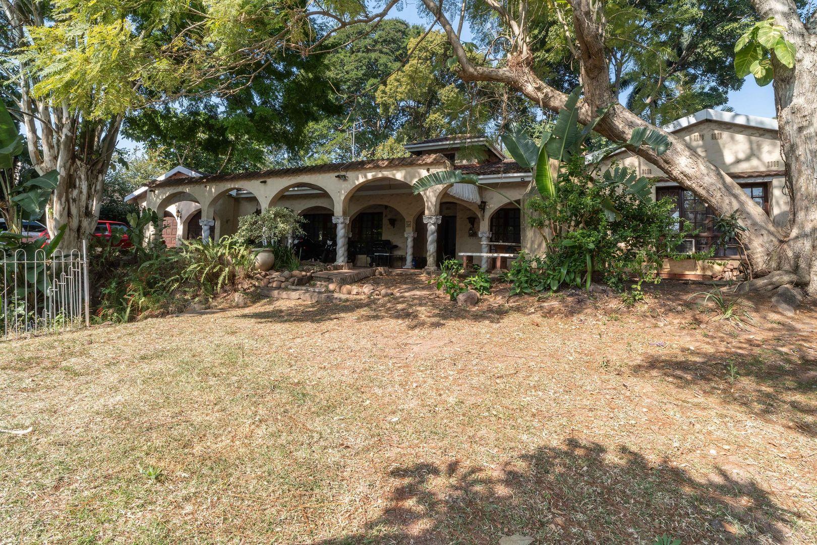 4 Bedroom House for sale in Atholl Heights 22 Sunnybrae Drive P24