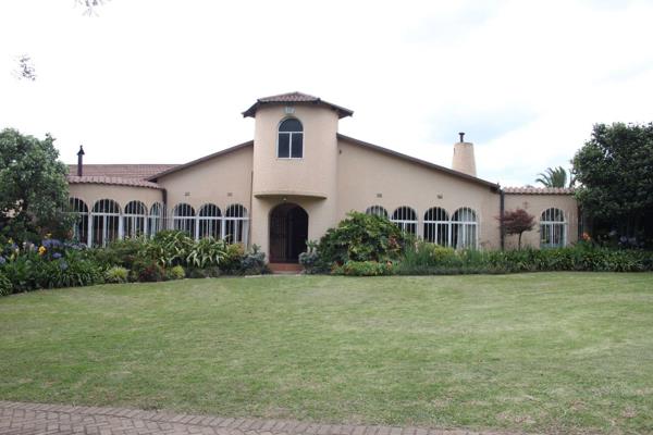 This 9 hectare farm is situated on the N2, where it is directly accessed from by an ...