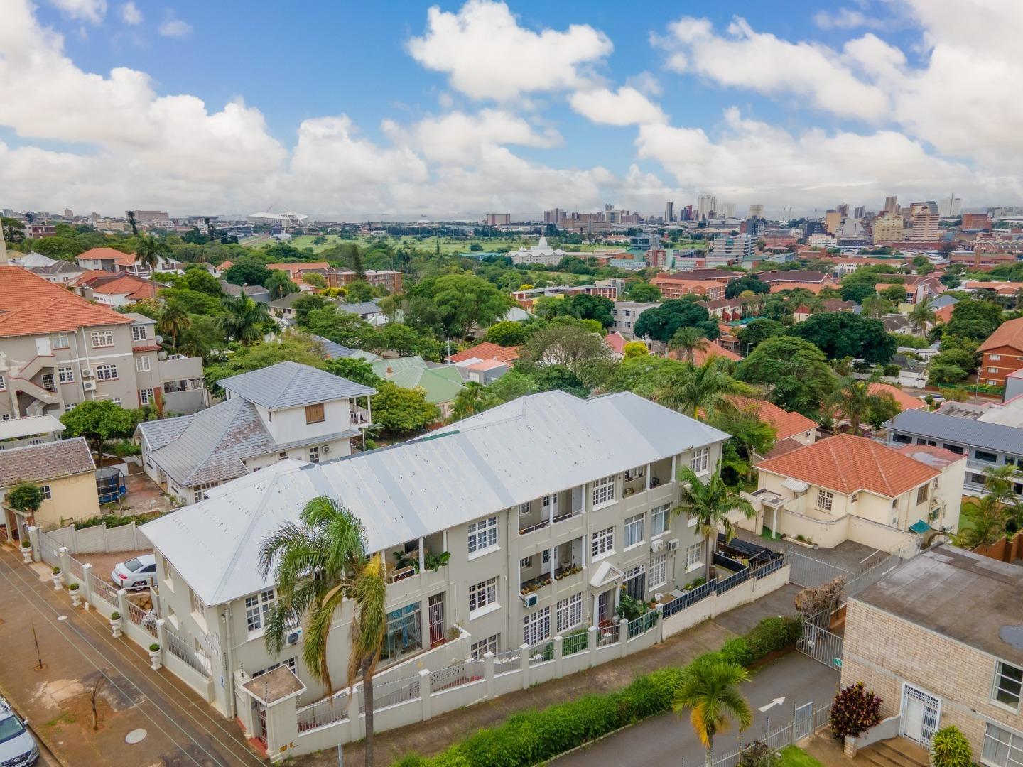 2 Bedroom Apartment / flat for sale in Essenwood 5 Ss Mertons, 96