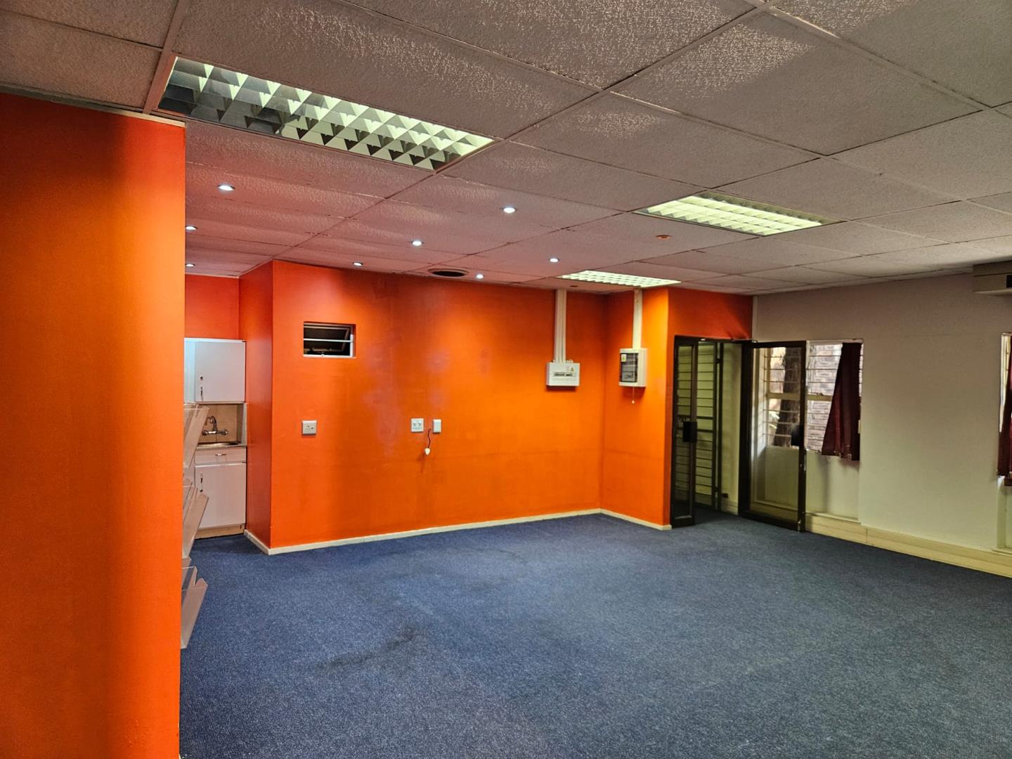 commercial-property-to-rent-in-parktown-north-p24-113113502