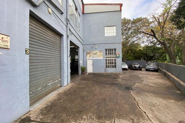 We are pleased to offer you the details of the industrial warehouse to let in Glen Anil, Durban.

- 388m2 GLA
- Levies approximately: ...