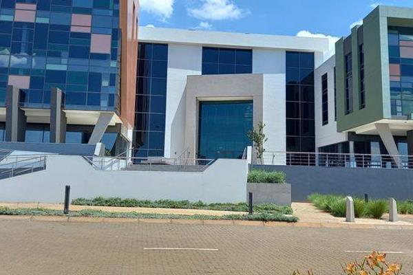 Premium Grade offices available in Centurion Highveld. This office is located on the ...