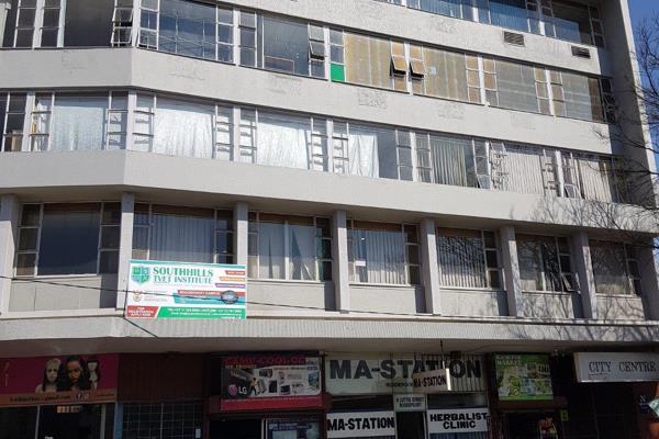 City Centre Office building is a well known  and popular building situated in Roodepoort CBD.  Office 217 is on the 2nd Floor .  This ...