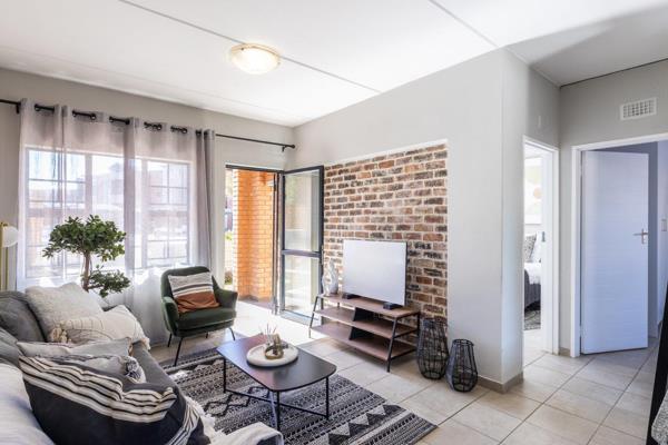 Modern apartments in JHB South

2-Bedroom, 1-bathroom apartments fitted with new modern finishes. Save even more with smart  pre-paid ...