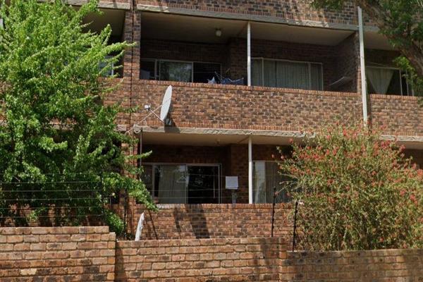 Free r500.00 Woolworths Voucher Given on Key Handover!!

This flat situated in a block of quiet apartments in Eastleigh is near ...