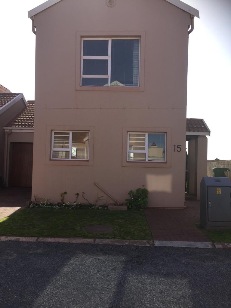3 Bedroom Townhouse to rent in Saldanha Central 15 Ss Saldanha Mews