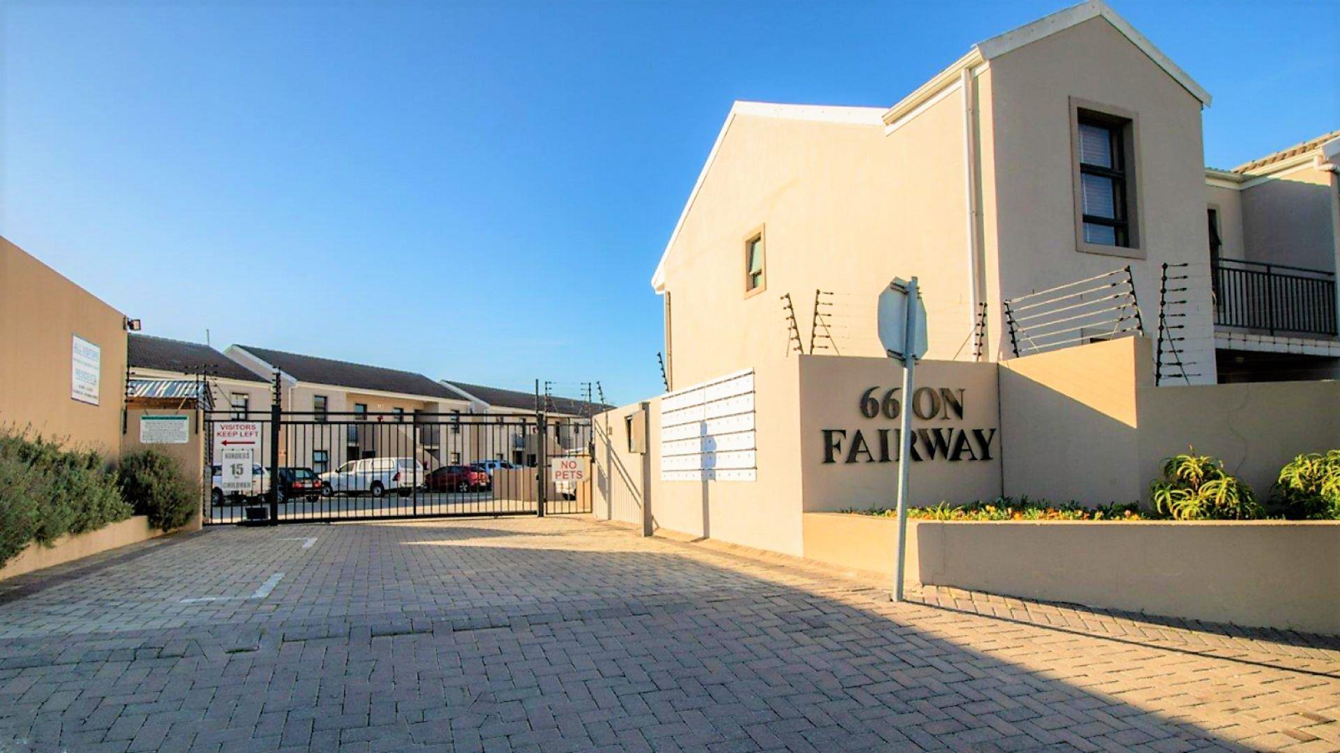 2 Bedroom Apartment   Flat For Sale In Fairview Golf Estate - P24-113215599