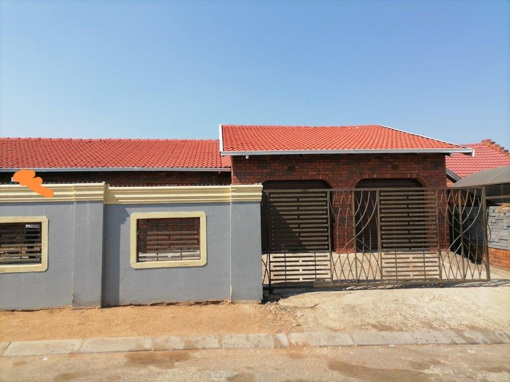 Property and houses for sale in Soweto Soweto Property Property24