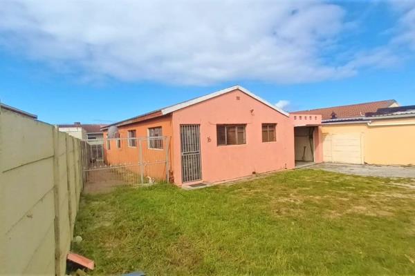 Property and houses for sale in Mitchells Plain : Mitchells Plain ...