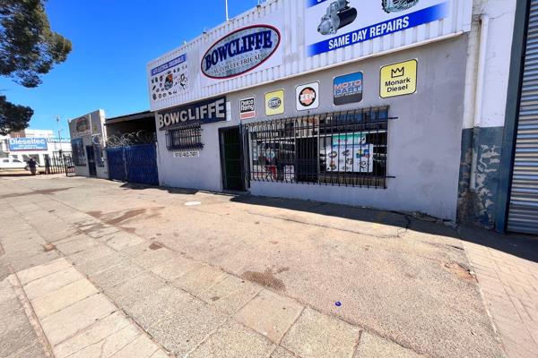 Business premises for sale
This Business are operating for the last 48 years. It  consist of 3 stands in Klerksdorp CBD. Current ...