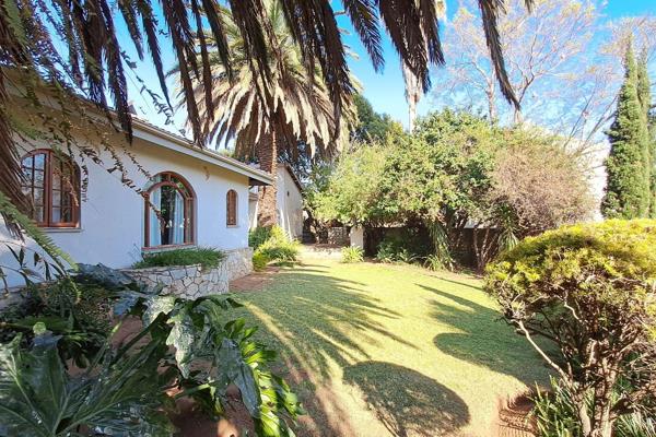 Stunning family home within walking distance from a primary school and minutes away from Middelburg Mall. 

This beautiful family ...