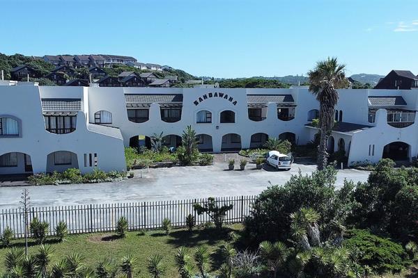 This secure complex is perfectly located opposite the picturesque West Beach in Port ...