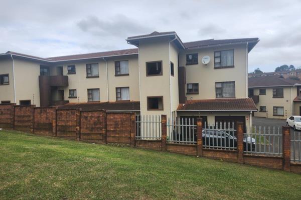 Move closer to town in a perfect location 
We presenting this exceptional three-bedroom apartment nestled in Empangeni Central 
All ...