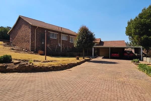 Low maintenance facebrick home 4 bedrooms with built-in-cupboards and carpets, 2 ...