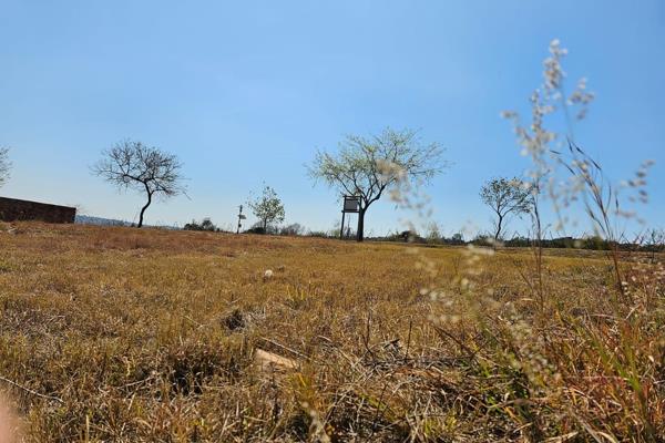 Bring your dream home to life with this incredible vacant stand. Positioned to overlook the serene expanse of the nature reserve, this ...