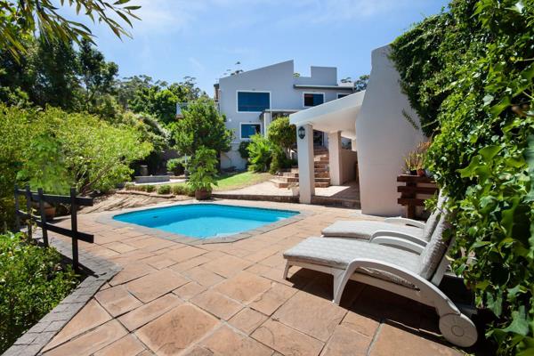 Schapenberg Holiday Apartment

Available furnished from 1 MAY 2025 - 31 OCTOBER 2025

On the gentle slopes of the Schapenberg ...