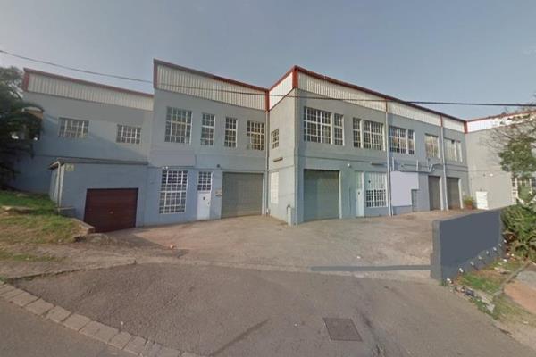 Kopp Commercial is pleased to offer this industrial unit for sale in Glen Anil.
- GLA 338m2
- 3 Phase Power, 100 amps
- Parking Space ...