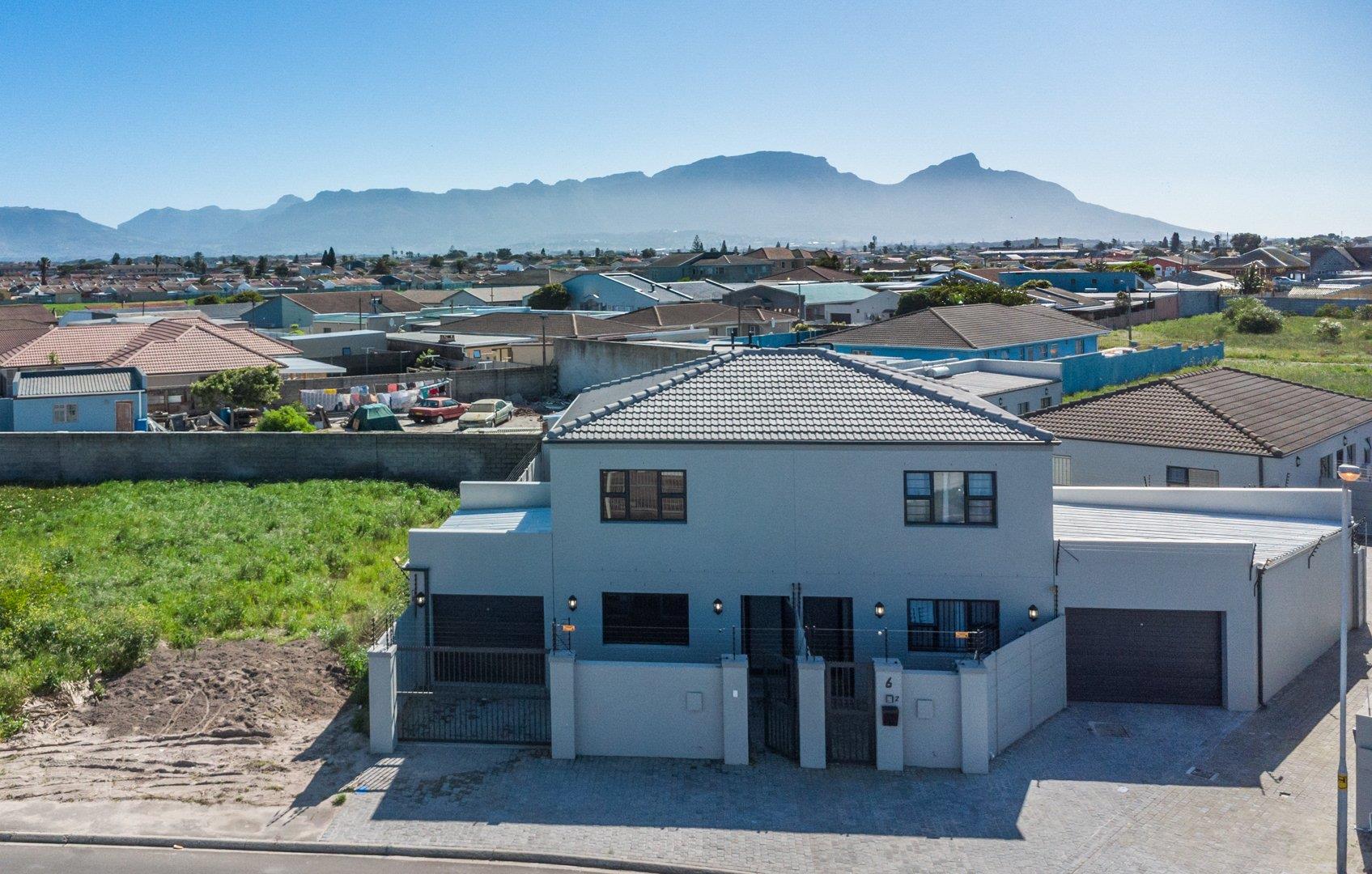 Zeekoevlei Property Property and houses for sale in Zeekoevlei