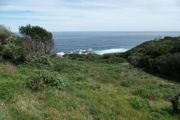 Land for sale in Skuitbaai, near Eersterivier with breathtaking views.

Come and build your dream home on this 610 m2 land. 

You will ...