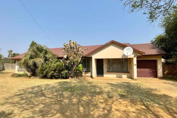 Located in a very quiet  suburb, this property is in a great condition and might soon be off the market.

This beautiful property ...