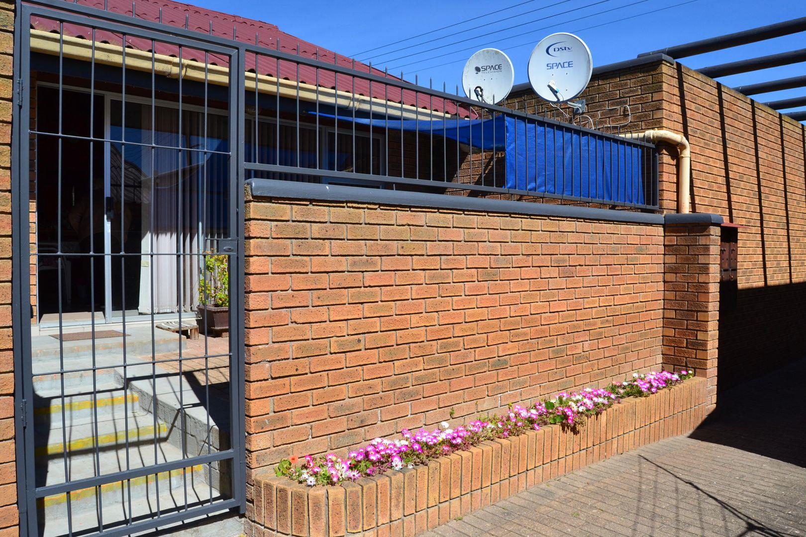 Property and houses to rent in Albertinia Albertinia Property