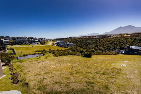 The Welgelegen estate is a sought after destination for residents of all ages featuring top security and a peaceful and tranquil ...