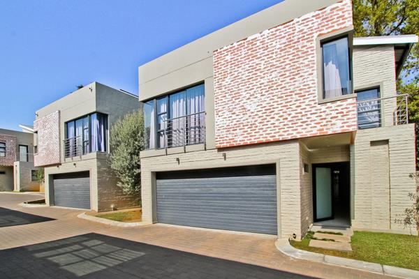 Asking from R2 999 000. Seller asking more. 

This modern cluster is situated in ...