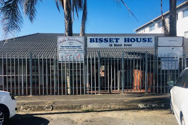 This business block is situated in a most sought after area and is perfect for a variety of business opportunities. 

The property ...