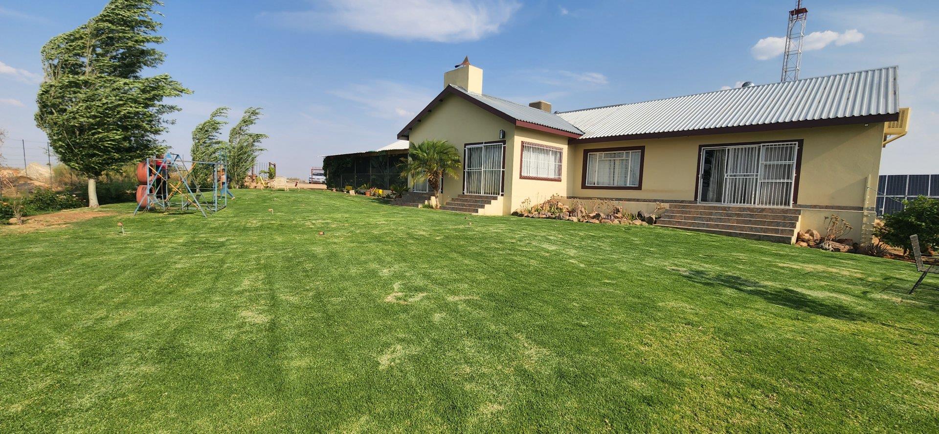 Farm to rent in Upington Rural