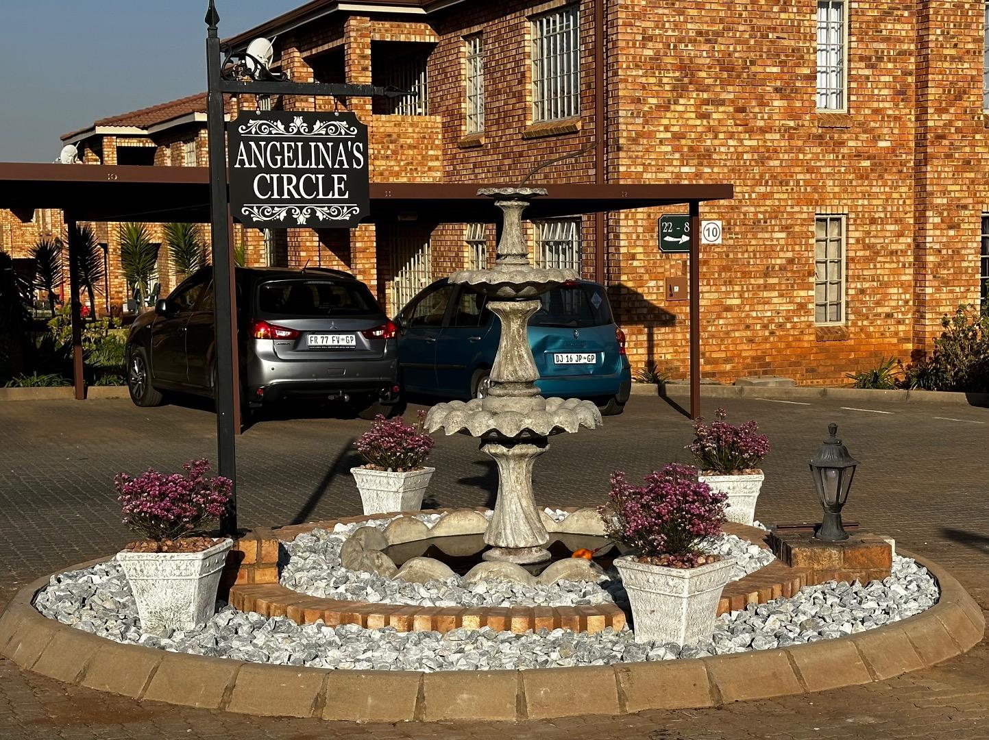 2 Bedroom Apartment / flat to rent in Bartlett 20 Edwin Rd P24105707680