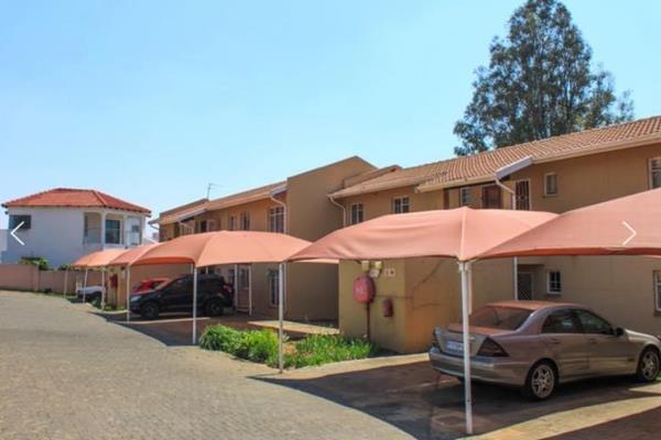 This bachelor townhouse that is near all amenities and next to the main road and there ...