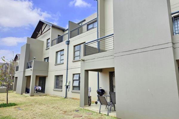 AVAILABLE 4 November 2024

Make this 1st floor apartment your next home!

Prepaid electricity!
No sewerage and no refuse ...