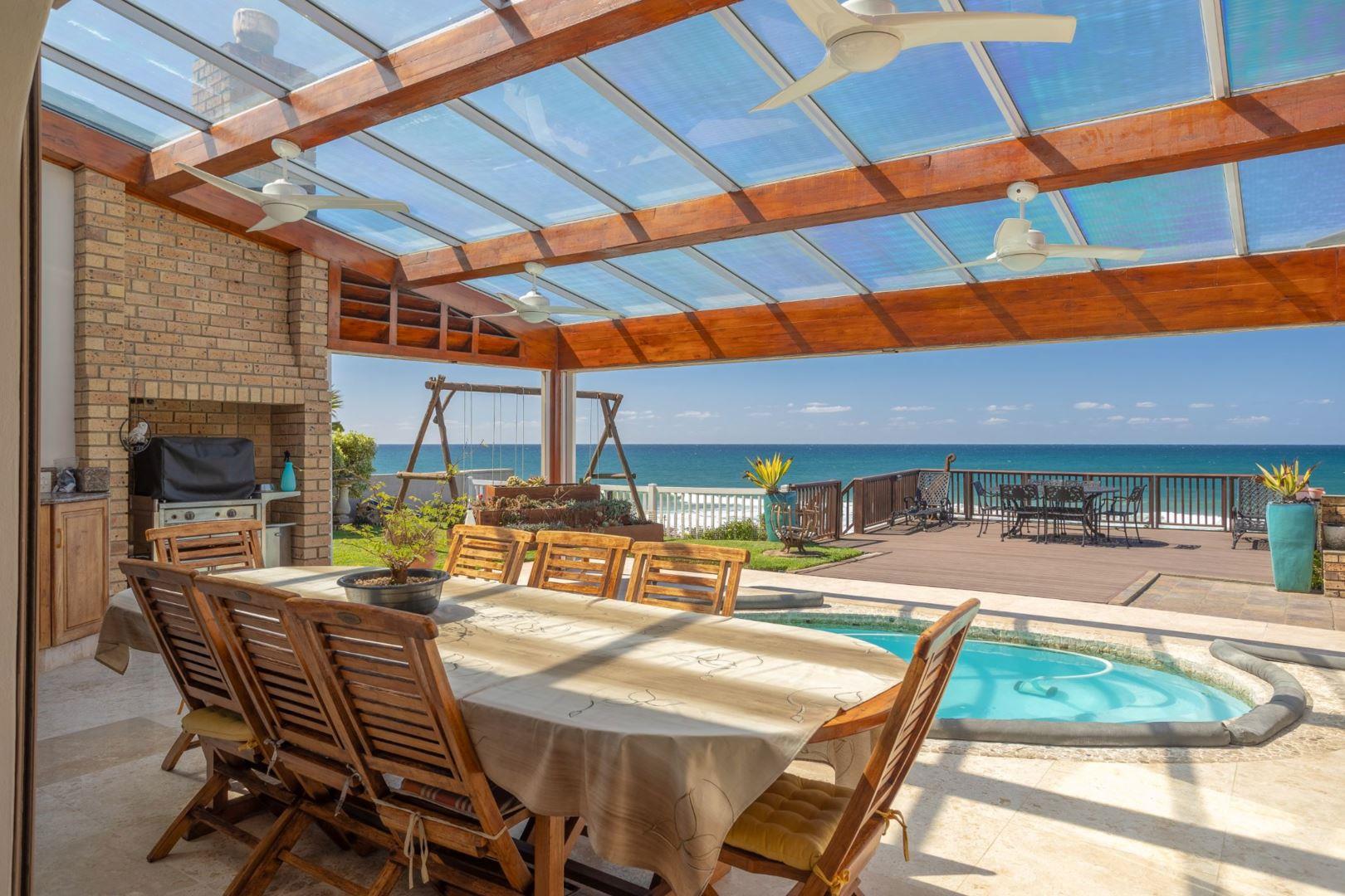 5 Bedroom House for sale in Shelly Beach - 730 Marine Drive - P24-116104825