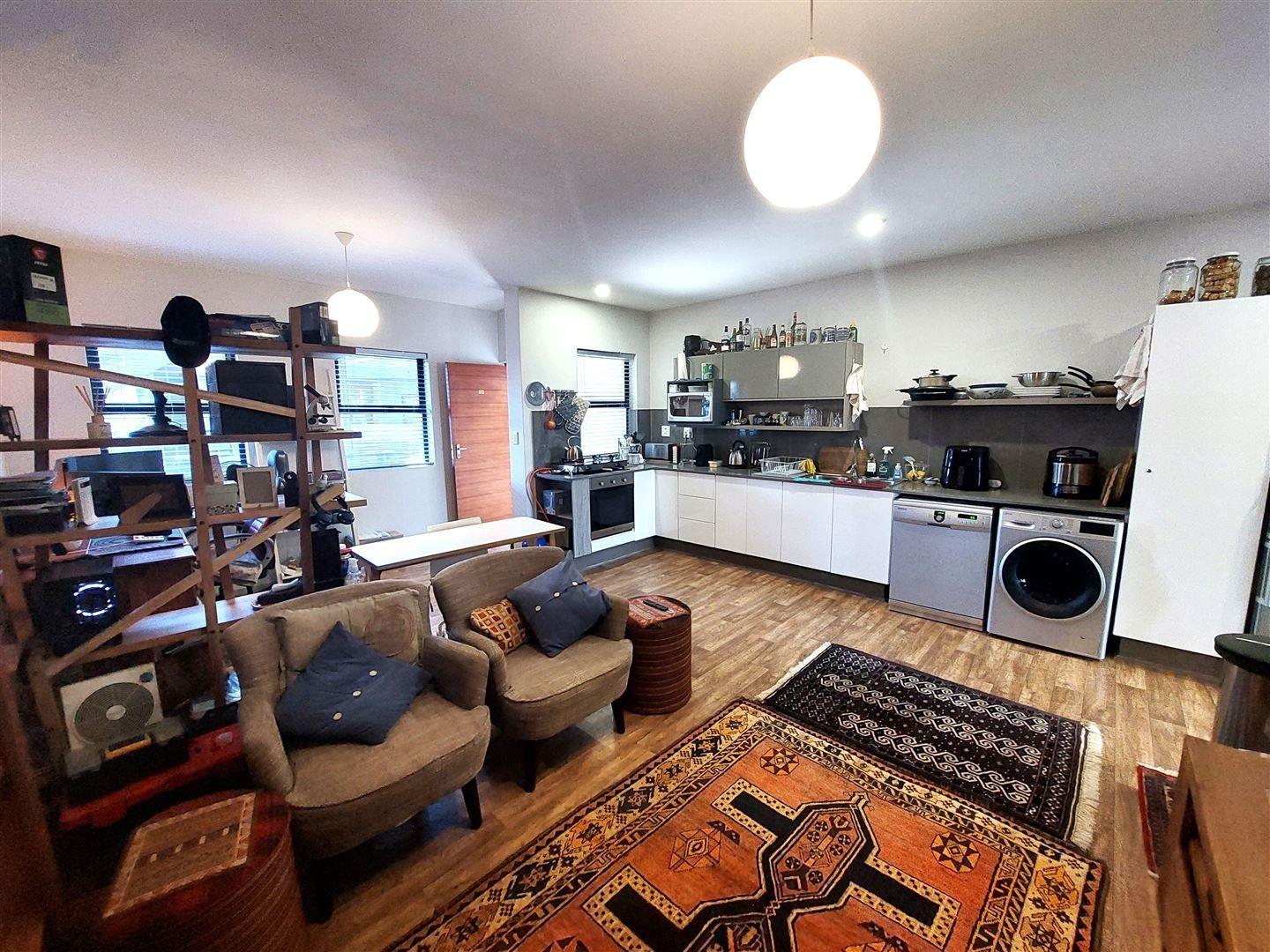 1 Bedroom Apartment / flat for sale in Menlo Park P24113044284