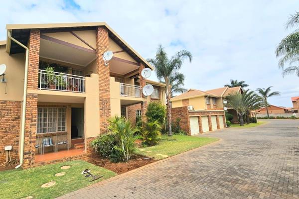 This property offers:

3 Bedrooms 
2 Bathrooms
Open-plan Kitchen 
Lounge
Patio
Double Garage
Communal Braai area
Controlled ...