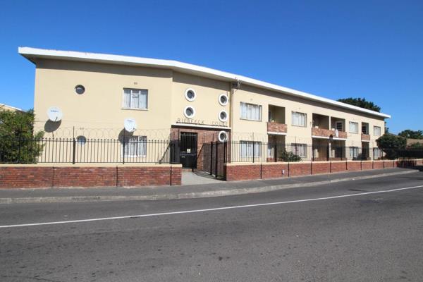 Riebeeck Court is a medium-sized block of apartments, within walking distance to all amenities. Ideally located in Bellville, this ...