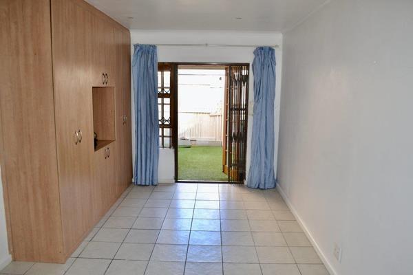 Stand alone studio apartment with good security located in a secure apartment ...