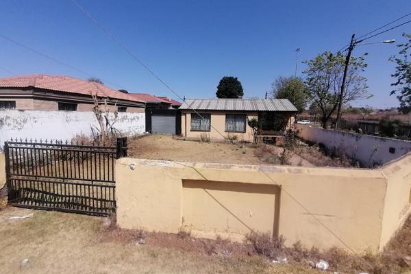 A property with multiples of investment opportunities for an investor/s who are looking to take advantage of Soweto’s growing economy ...