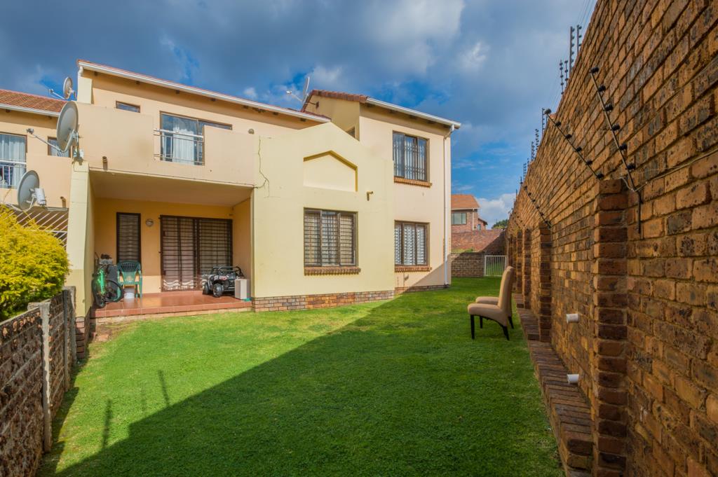 Mondeor Property Property and houses for sale in Mondeor Page 5