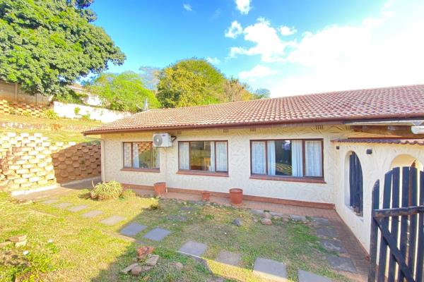 Welcome to this spacious and beautifully designed flat 4-bedroom house that offers the perfect blend of comfort and functionality. ...