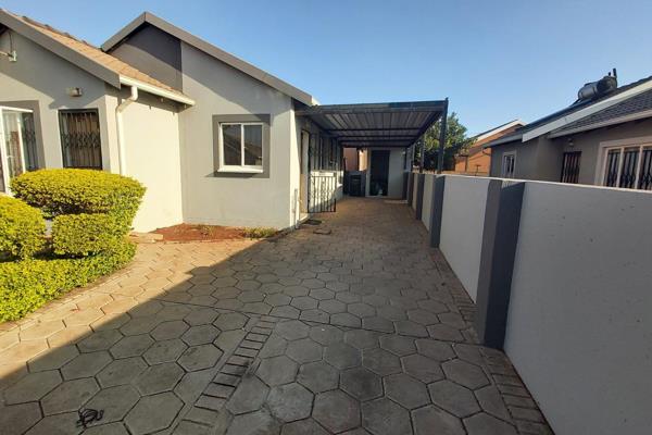 We are proud to present this Charming Family house in Rosslyn Gardens

The property is conveniently located close to Complexes &amp; ...