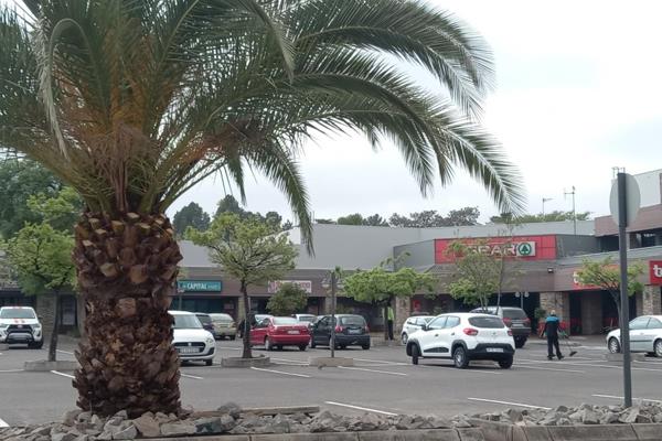 Retail shop to let in Clubview. Centurion
Shop measuring approximately 370sqm
In a ...