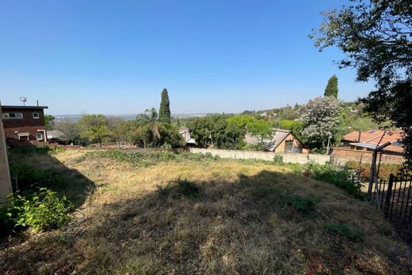 Pan-handle vacant land situated in the Constantia Glen boomed-off area, that offers a ...